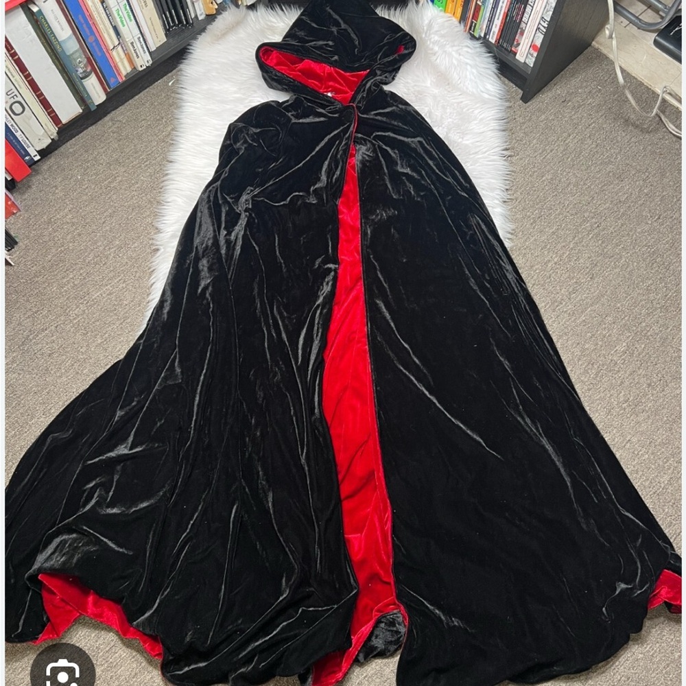 The Pyramid Collection Black and Red Hooded Cloak